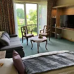 Burg 4* Wassenberg