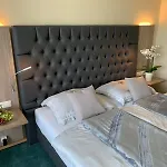 Burg 4* Wassenberg