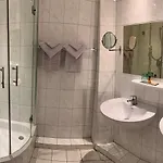 Burg Hotell