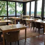 Hotell Burg Wassenberg
