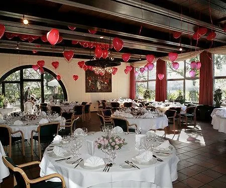 Hotel Burg Wassenberg