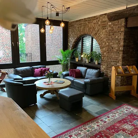 Hotel Burg