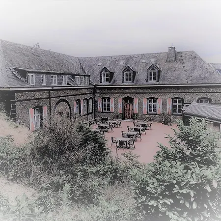 Burg 4* Wassenberg