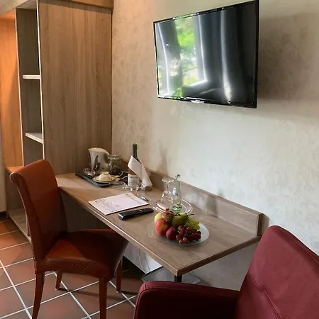 Hotel Burg 4*