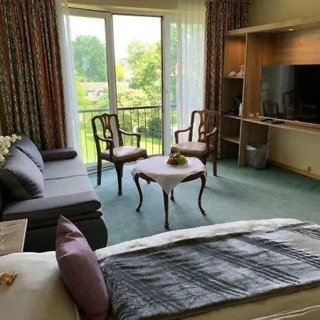 Burg Hotel Wassenberg