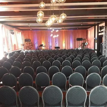 Hotel Burg 4*