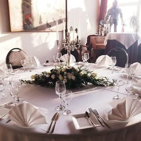 Hotel Burg 4*