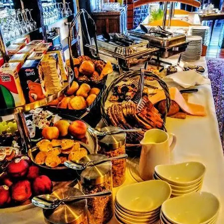 Hotel Burg Wassenberg