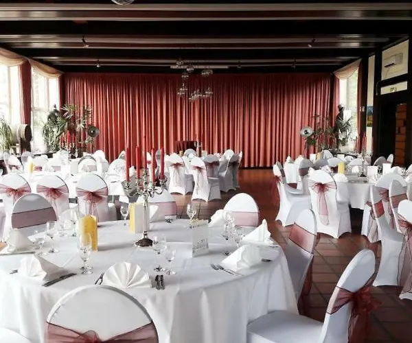 Hotel Burg Wassenberg